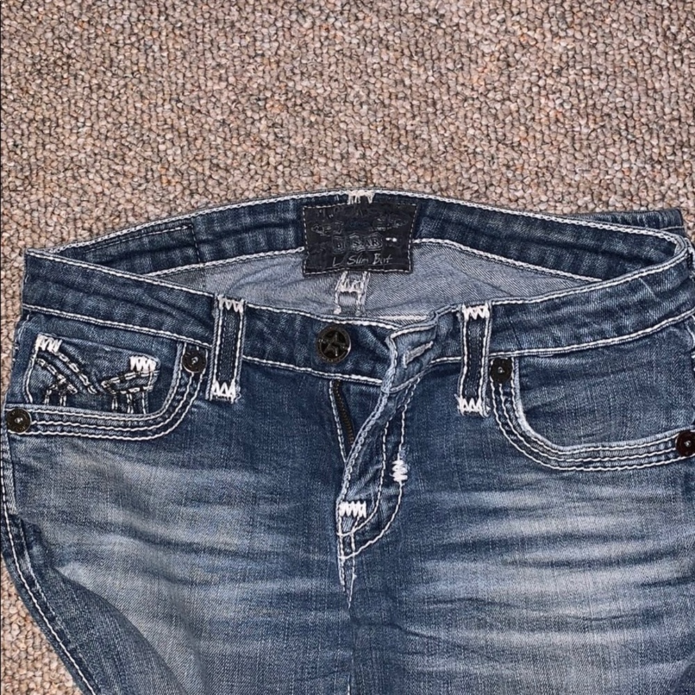 Jeans - Picture 2 of 3